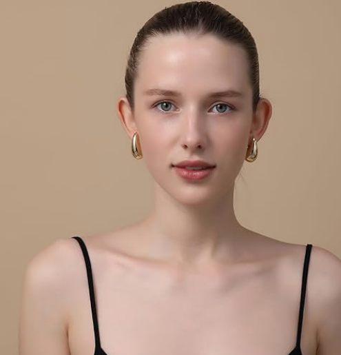 Chunky Gold Hoop Earrings for Women. - Image 3